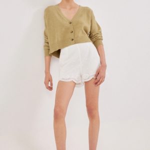 Broderie Scallop Hem Shorts